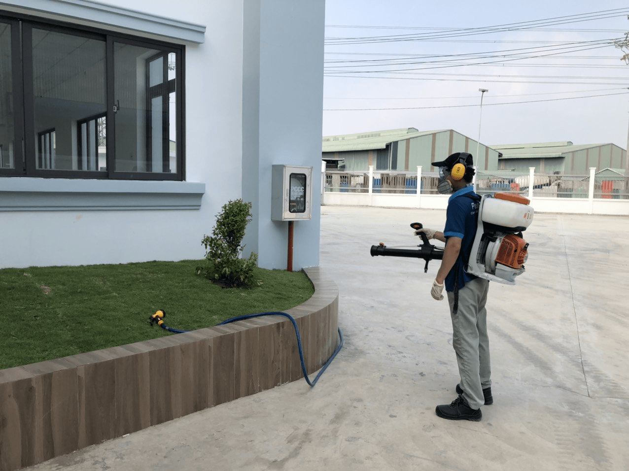 Đội ngũ xử lý côn trùng chuyên nghiệp tại Thanh Trì – Đại Tín Pest Control